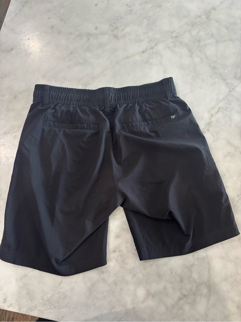 Waggle Men's Black Hybrid Elastic-Waist Performance Golf Shorts